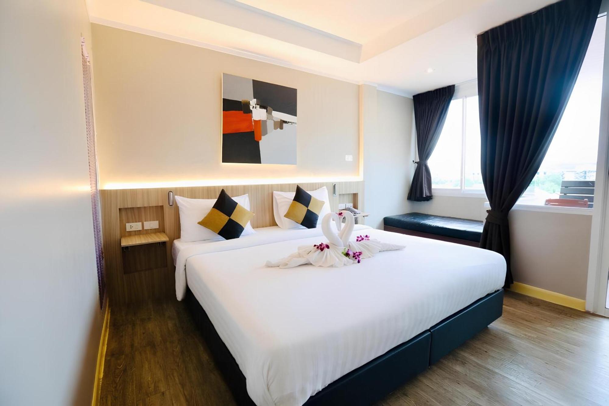 Kata Beach Studio Phuket Exterior photo